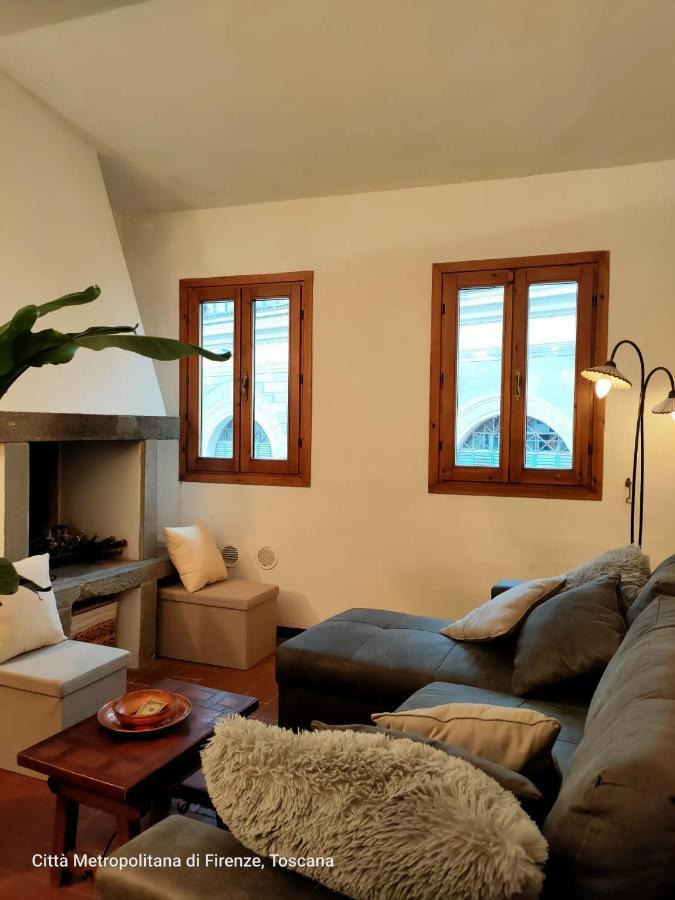 Apartamento Overlooking's Duomo In Mercato Centrale