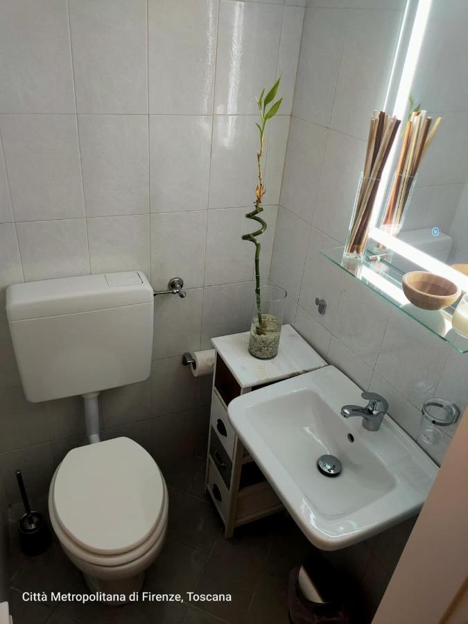 Apartamento Overlooking's Duomo In Mercato Centrale *